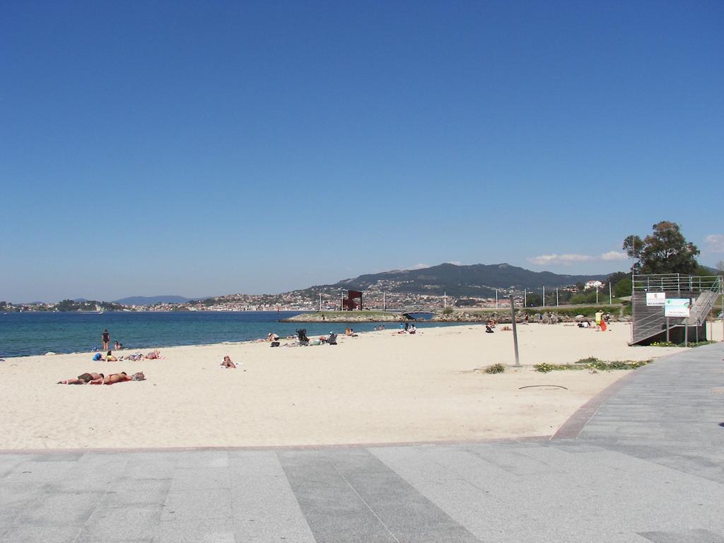 Hostal Santa Marta Playa Baiona Bagian luar foto