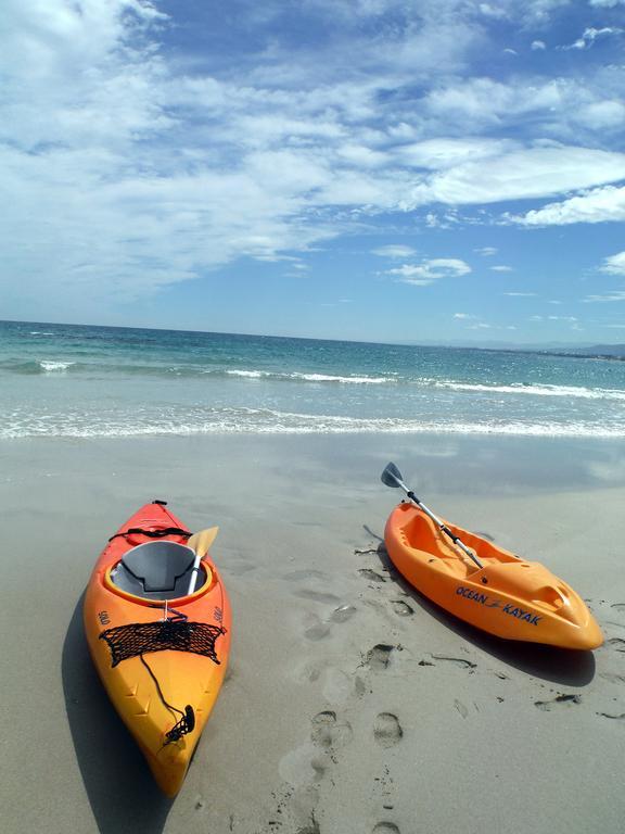 Hostal Santa Marta Playa Baiona Bagian luar foto
