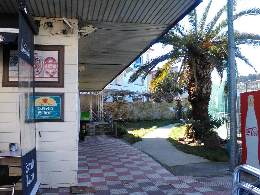 Hostal Santa Marta Playa Baiona Bagian luar foto